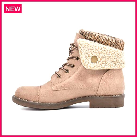 Women's Hiking Style Boots with Fleece Lining, Size 1 Inch Heel - Picture 3 of 7